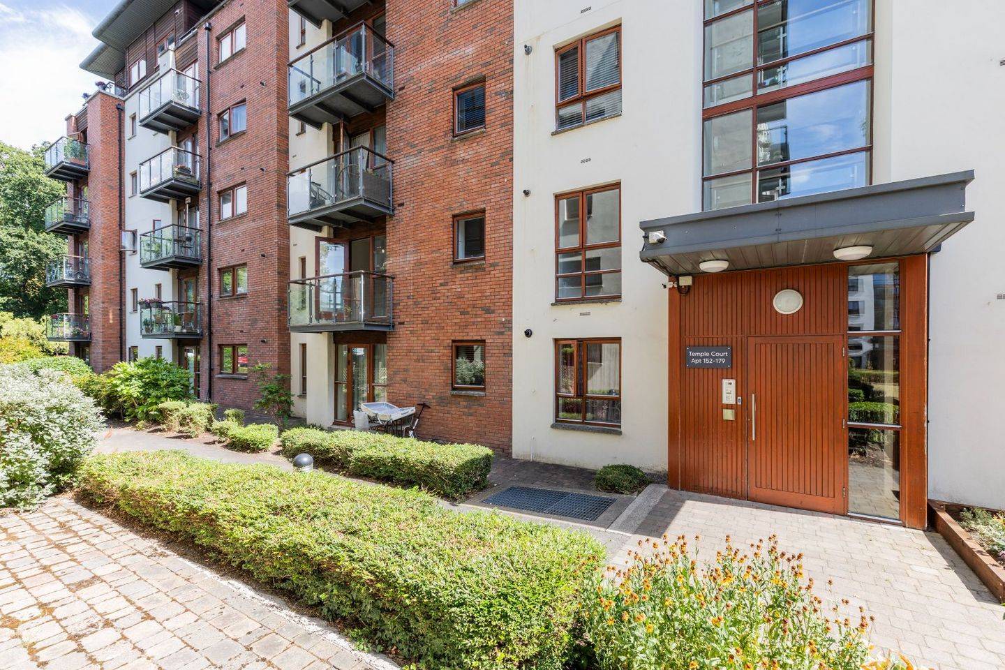 Apartment 157, Temple Court, Dublin 9, D09HD54