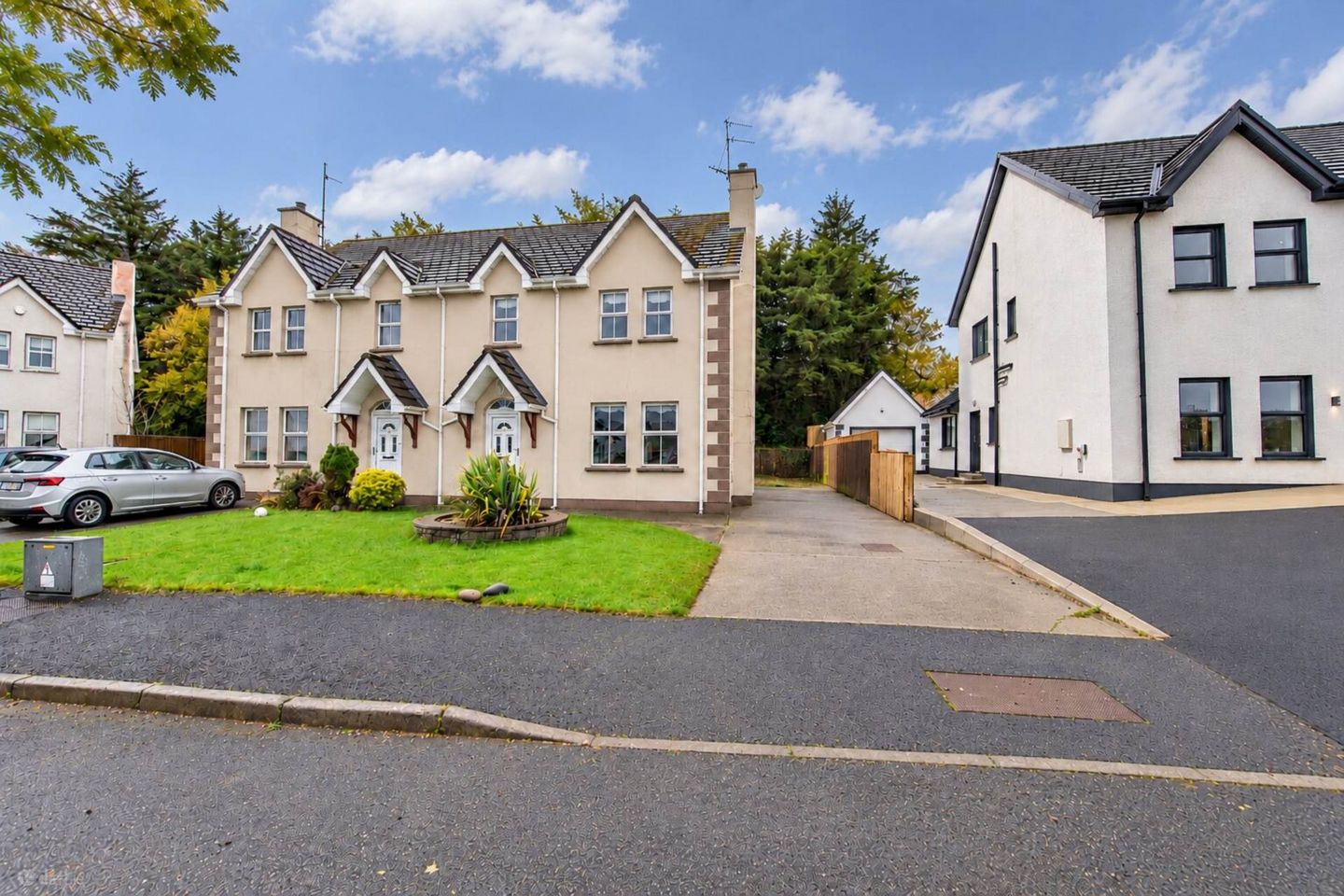 8 Elm Park, Ballymagan, Buncrana, Co. Donegal, F93XR68