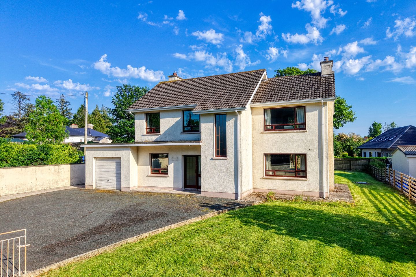 Camlin, Demesne Lane, Longford, N39C5K8