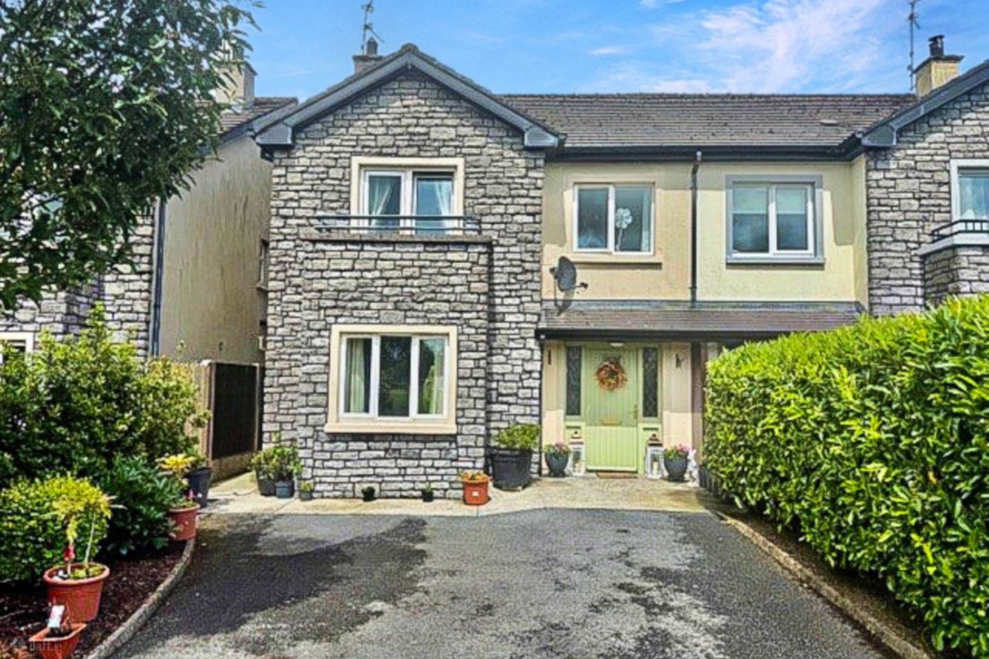 10 Carraig Mor, Caheronaun, Loughrea, Co. Galway, H62NY65