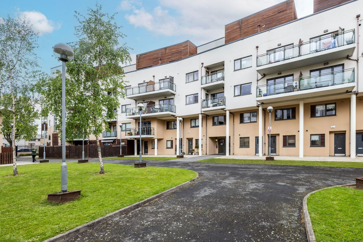 Apartment 27, Block F, Milner'S Square, Santry, Dublin 9, D09XV21