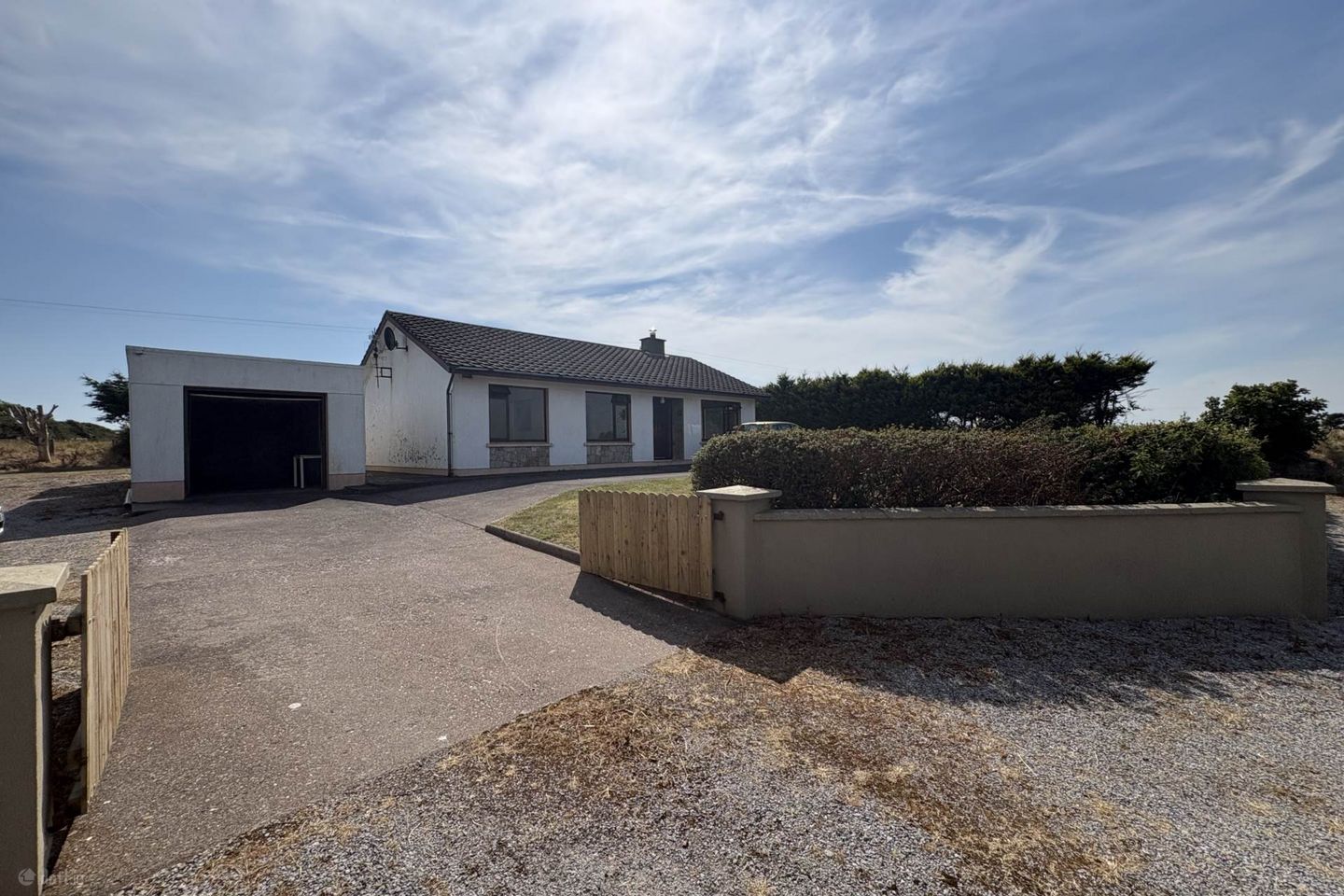 Ballyskibole, Knockadoon, Ballymacoda, Co. Cork, P25CD52