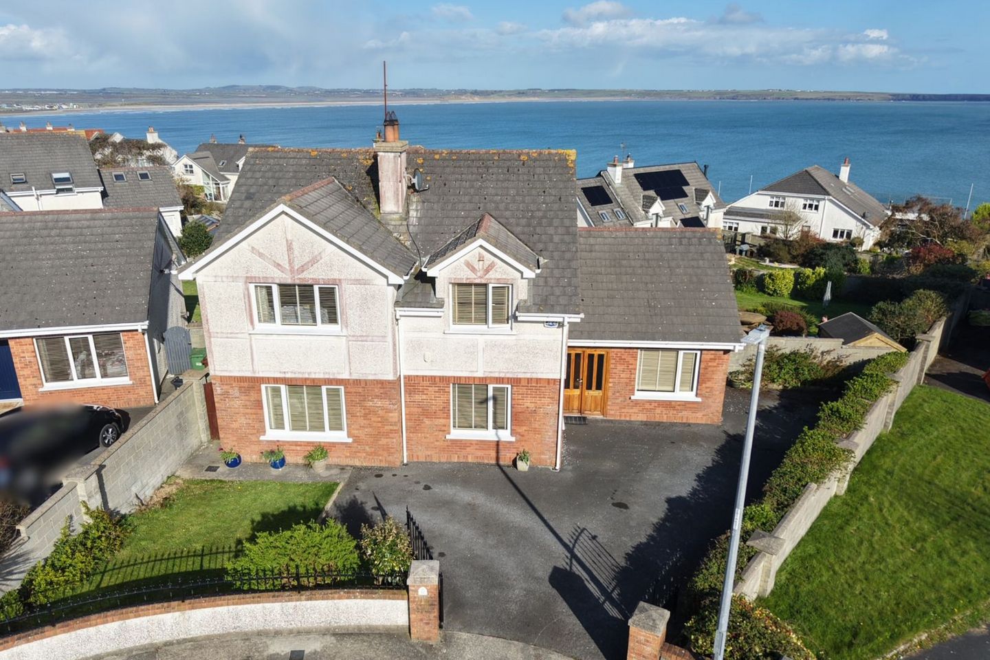 32 Carrigeenlea, Tramore, Tramore, Co. Waterford, X91PP38