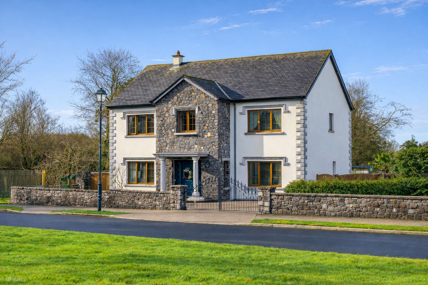 8 Millbrook, Killeigh, Co Offaly, R35YX85