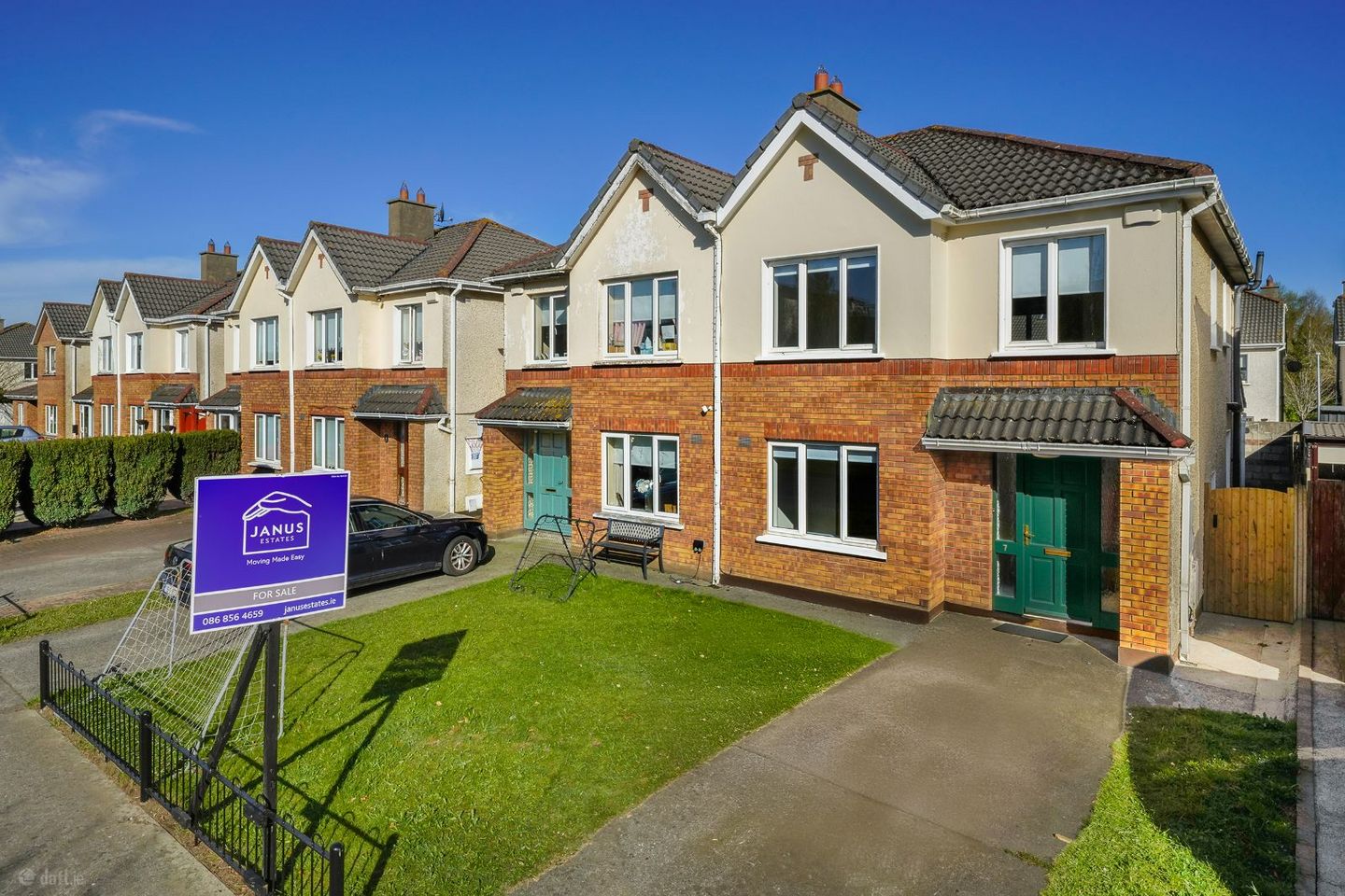 7 Finnslawn, Finnstown Cloisters, Adamstown, Co. Dublin, K78FH58