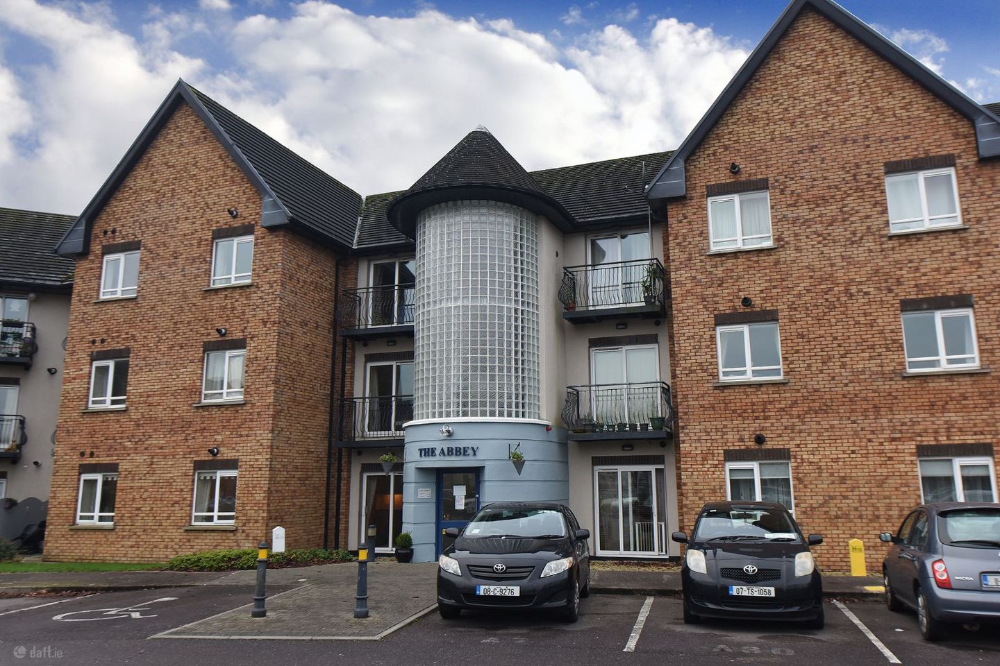 The Abbey, The Oaks, Classes Lake, Ballincollig, Co. Cork