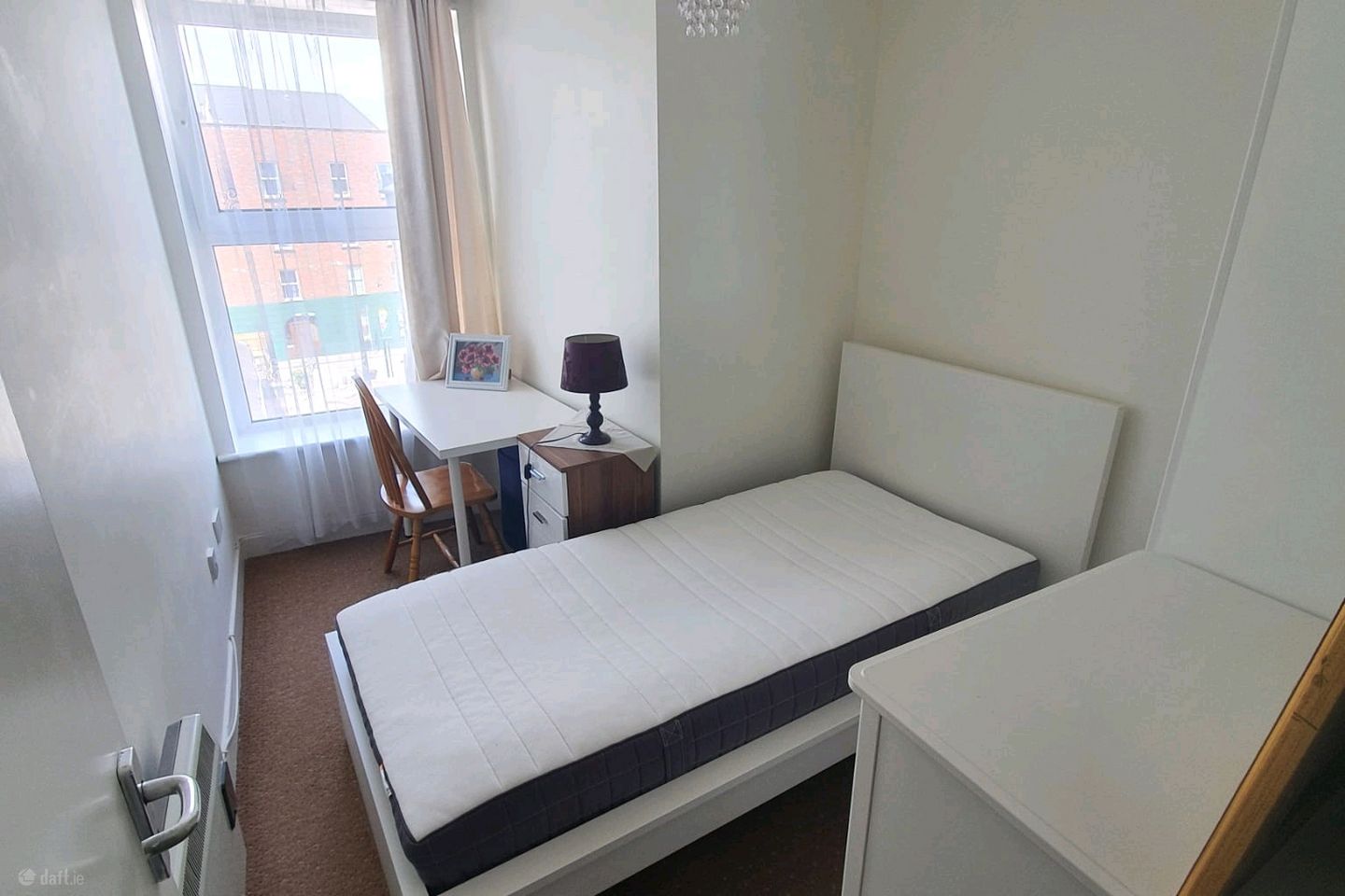 48 Earlsfield Court,  FrancisStreet, Dublin8 , The Coombe, Dublin 8