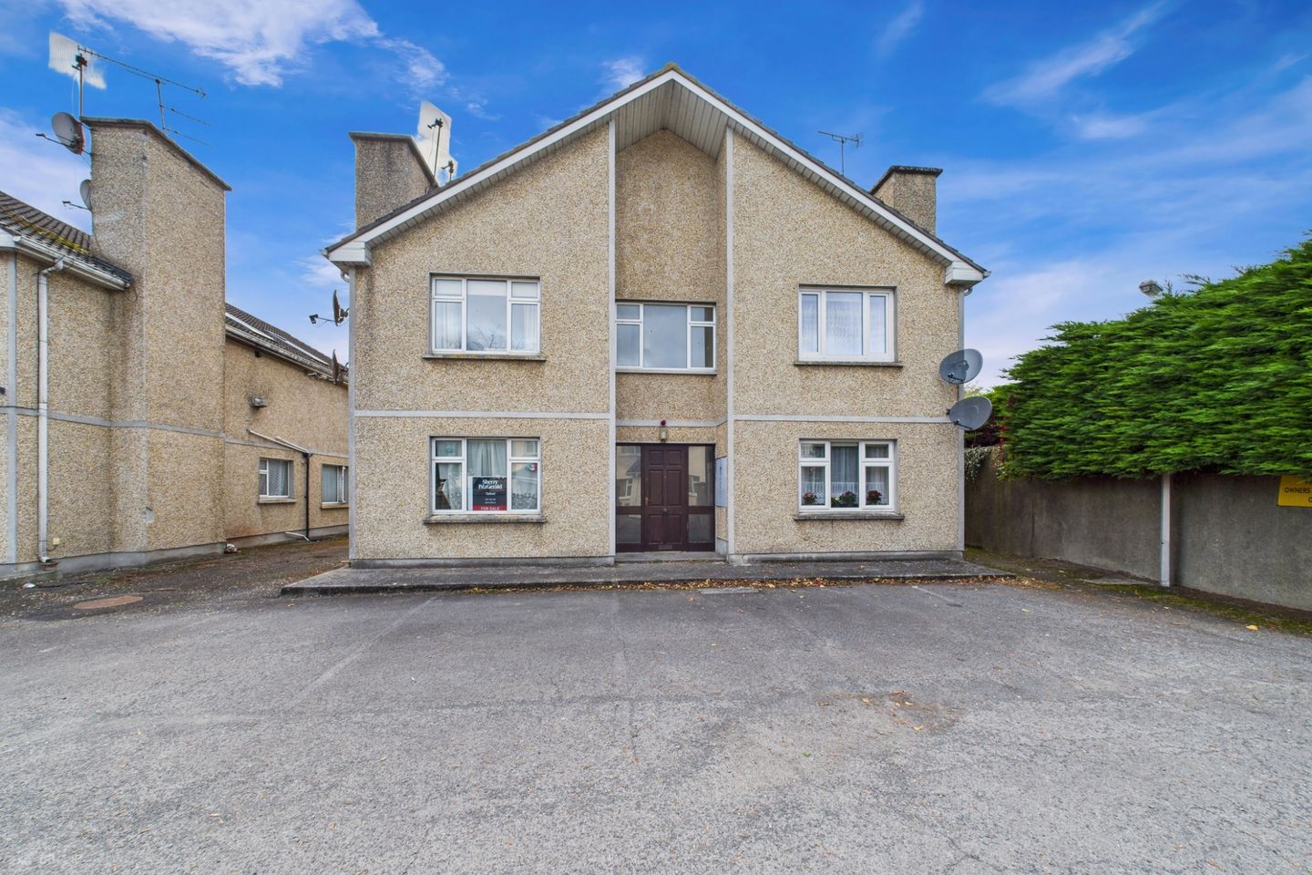 11 Avondale Court, Nenagh, Co. Tipperary, E45P277