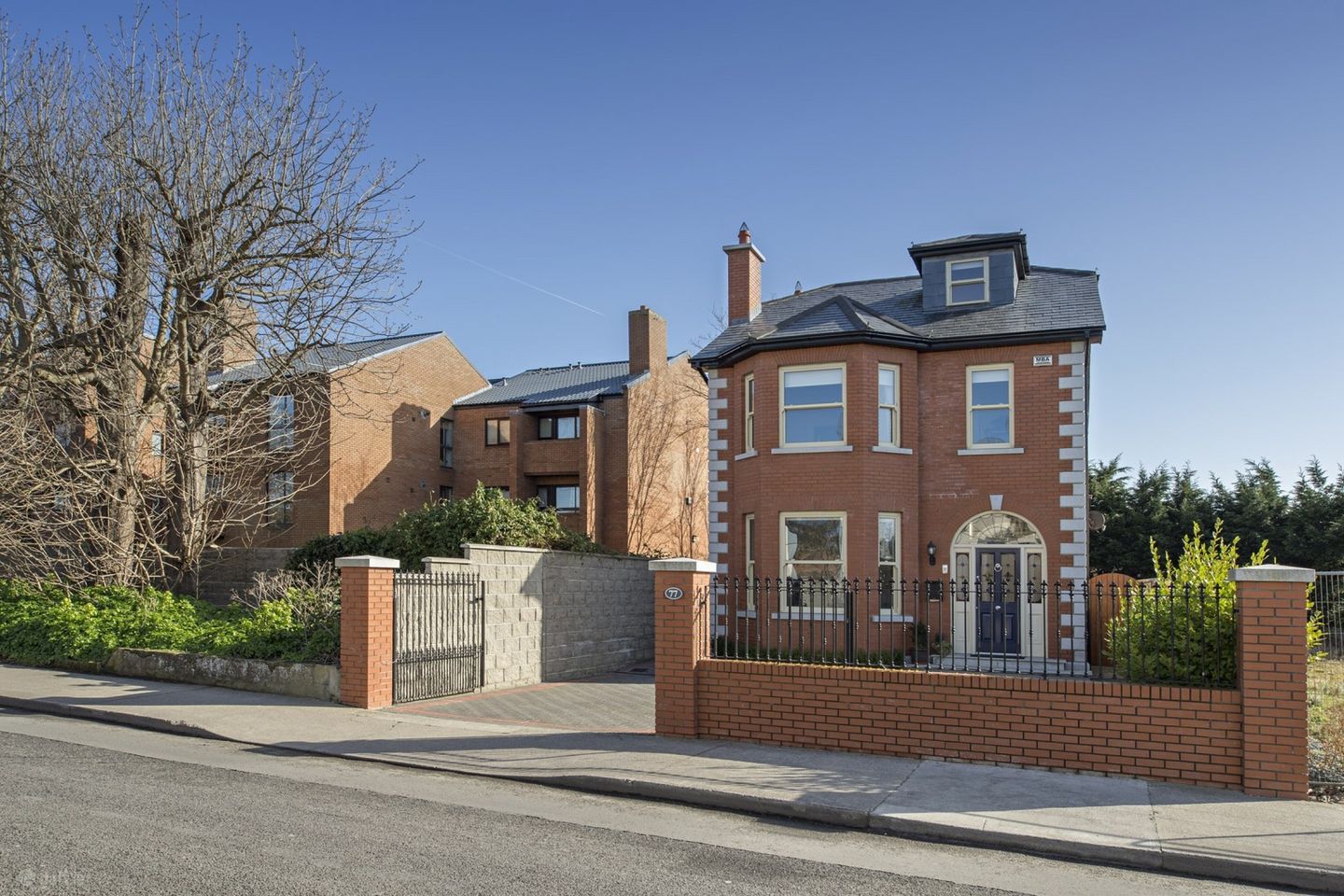 77 Vernon Avenue, Clontarf, Dublin 3