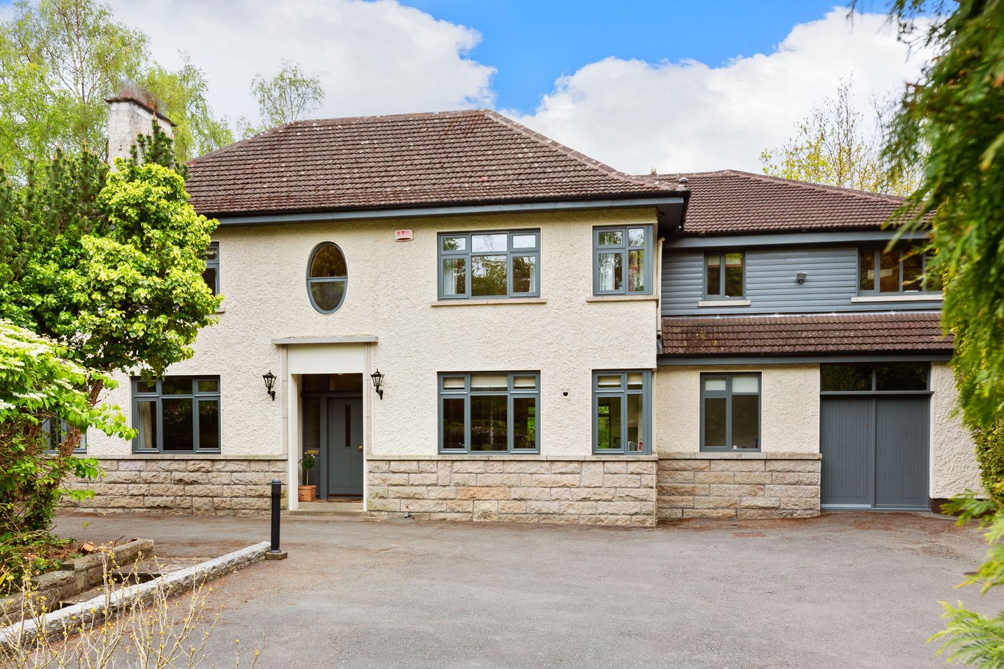 Malmo, Brighton Road, Foxrock, Dublin 18, D18T2C2