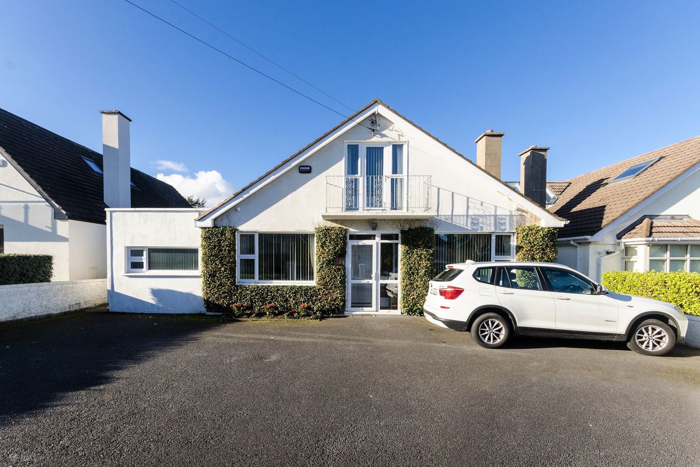 17 Cluny Grove, Killiney, Co. Dublin