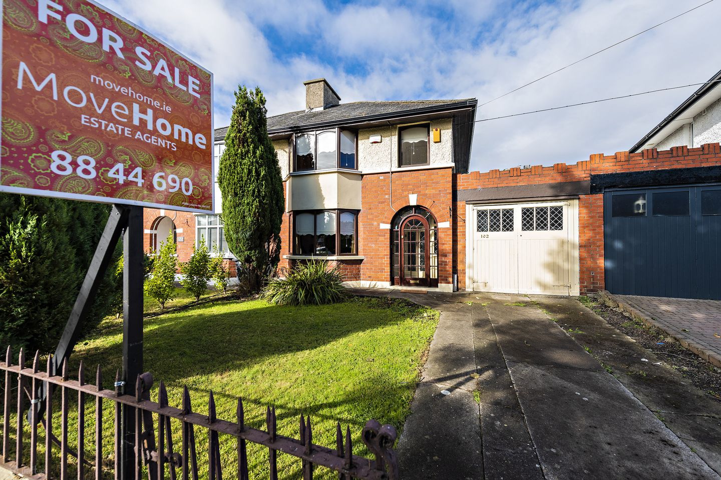 102 Iveragh Road, Whitehall, Whitehall, Dublin 9, D09E722