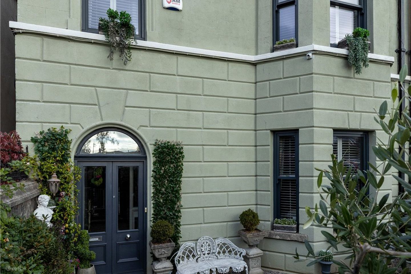 Woodville, Woodville, Herbert Road, Bray, Co. Wicklow, A98N268