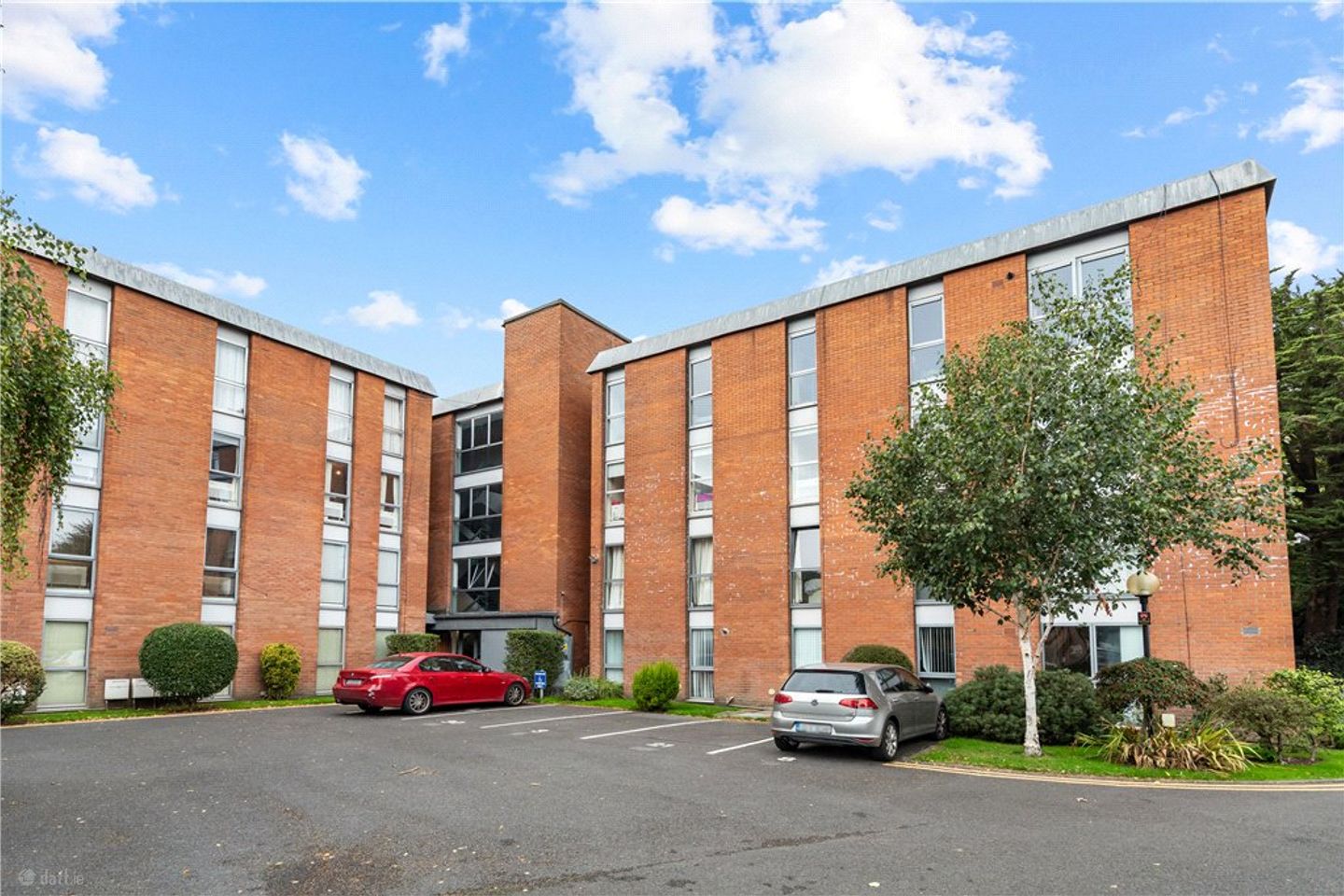 15 Merrion Court, Ailesbury Road, Ballsbridge, Dublin 4, D04P9W8