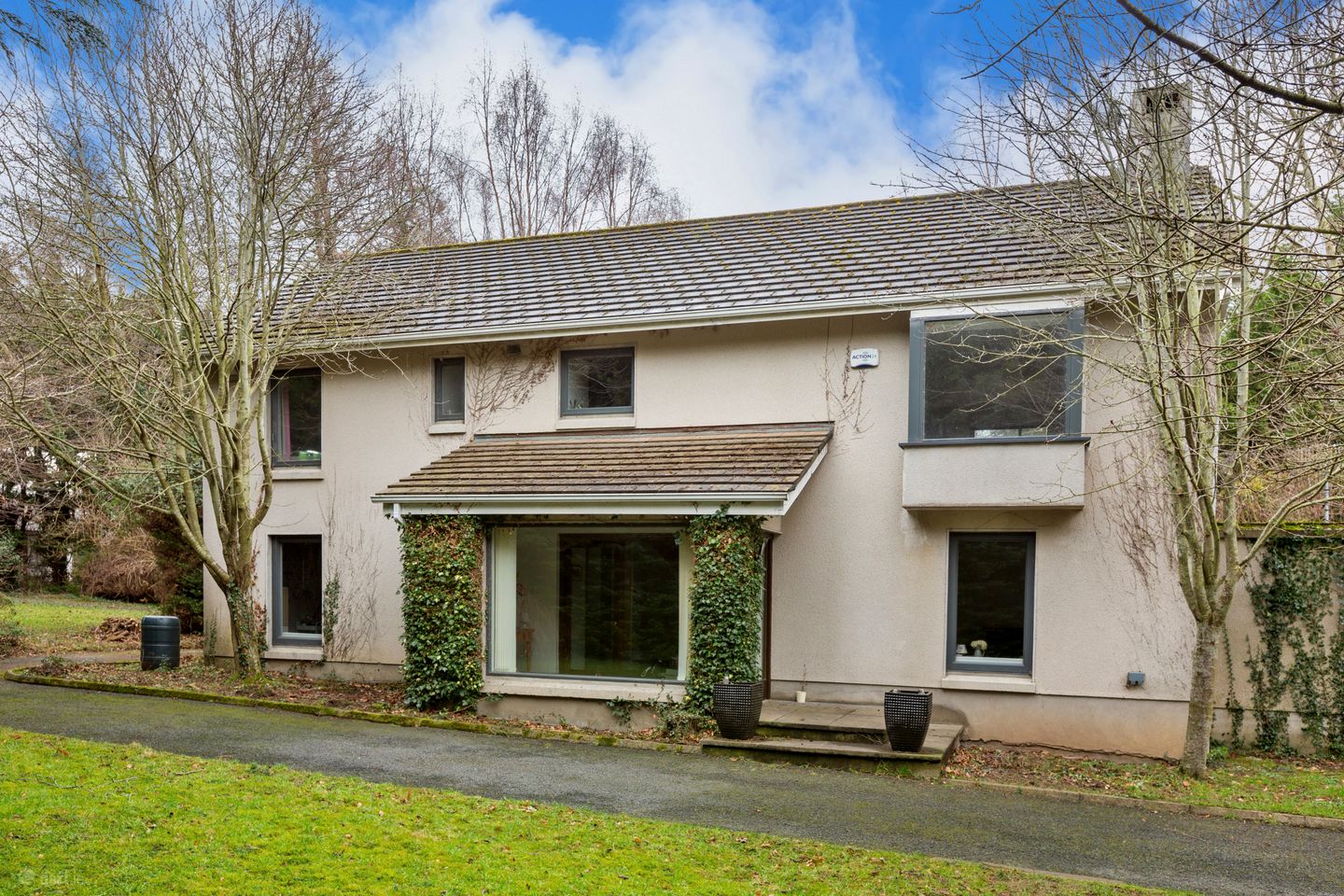 Hollyford, Stocking Lane, Rathfarnham, Dublin 16, D16A253