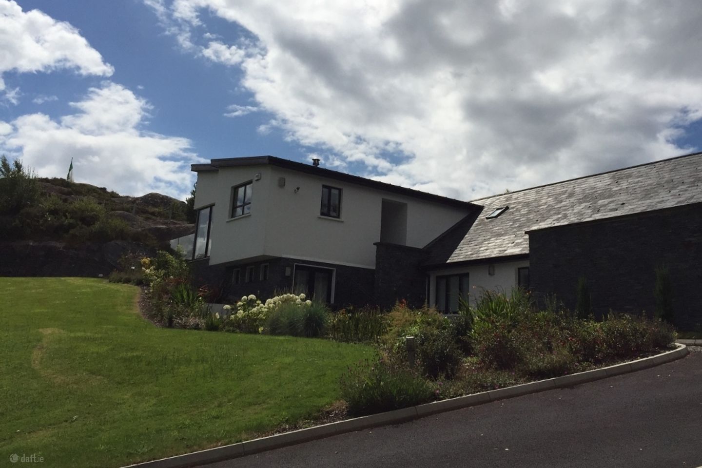 Carrickfern, Shrone, Glengarriff, Co. Cork, P75CH27
