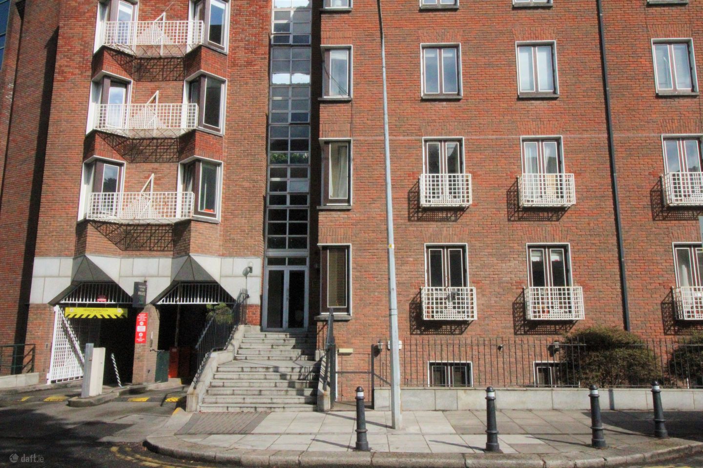 Apartment 32, Earlsfort Court, 16 Hatch Street Lower, Dublin 2