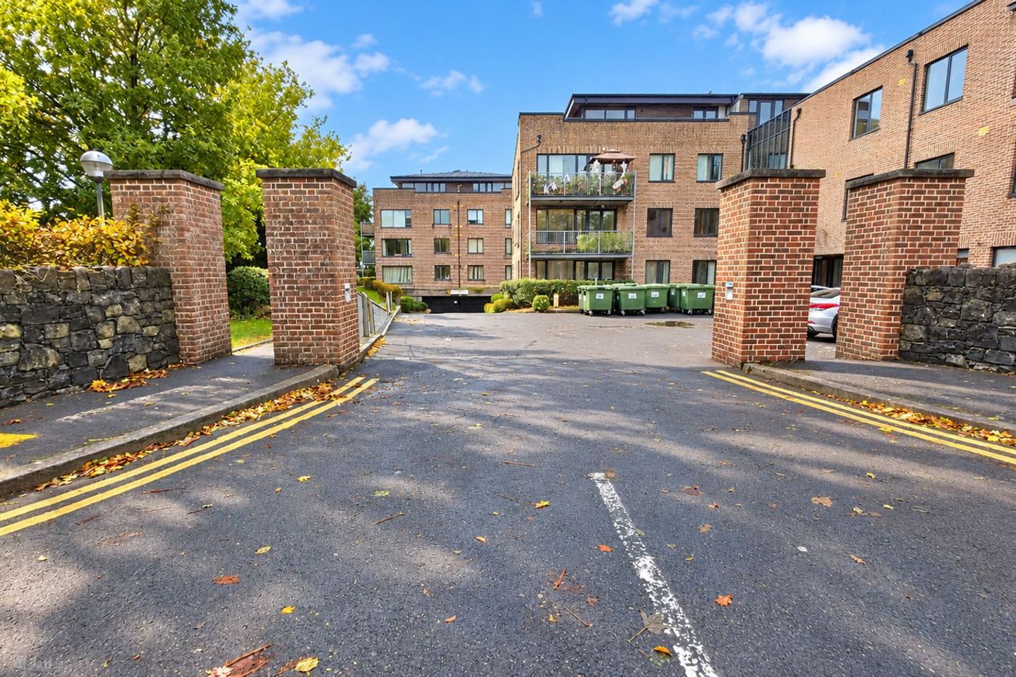 3 Block B, Stradbrook Apartments, Stradbally Road, Portlaoise, Co. Laois, R32D861