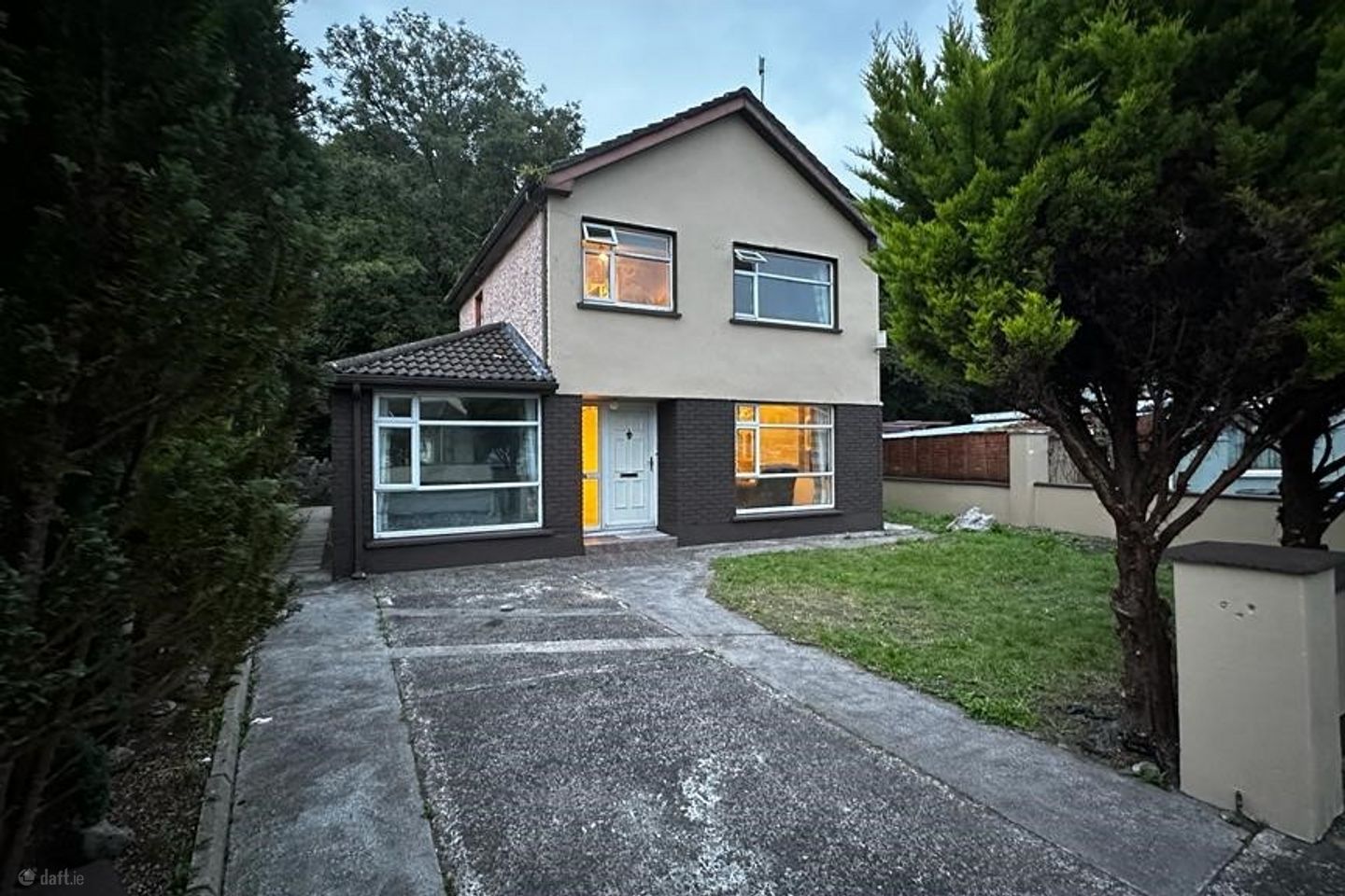 74 Corrovorrin Grove, Ennis, Co. Clare, V95XT3F