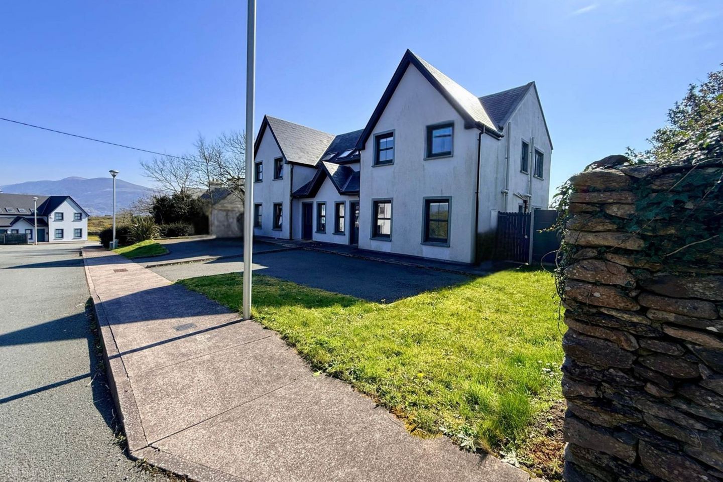 1 The Old Rectory, Beenbane, Waterville, Co. Kerry, V23H242