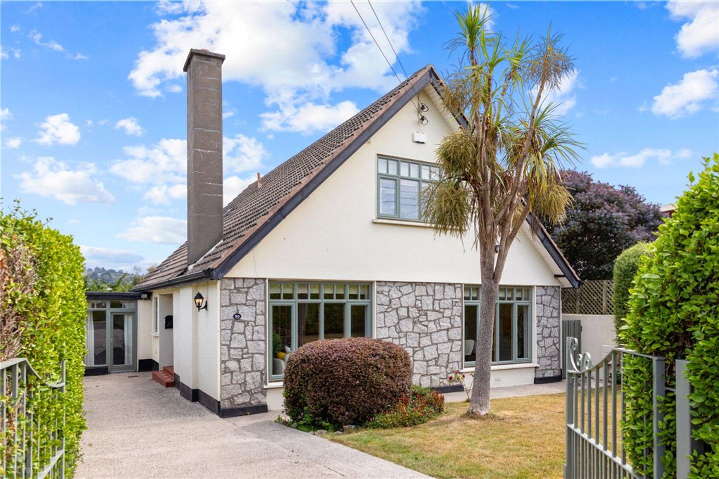 90 Shrewsbury Lawn, Cabinteely, Dublin 18, D18H2H9