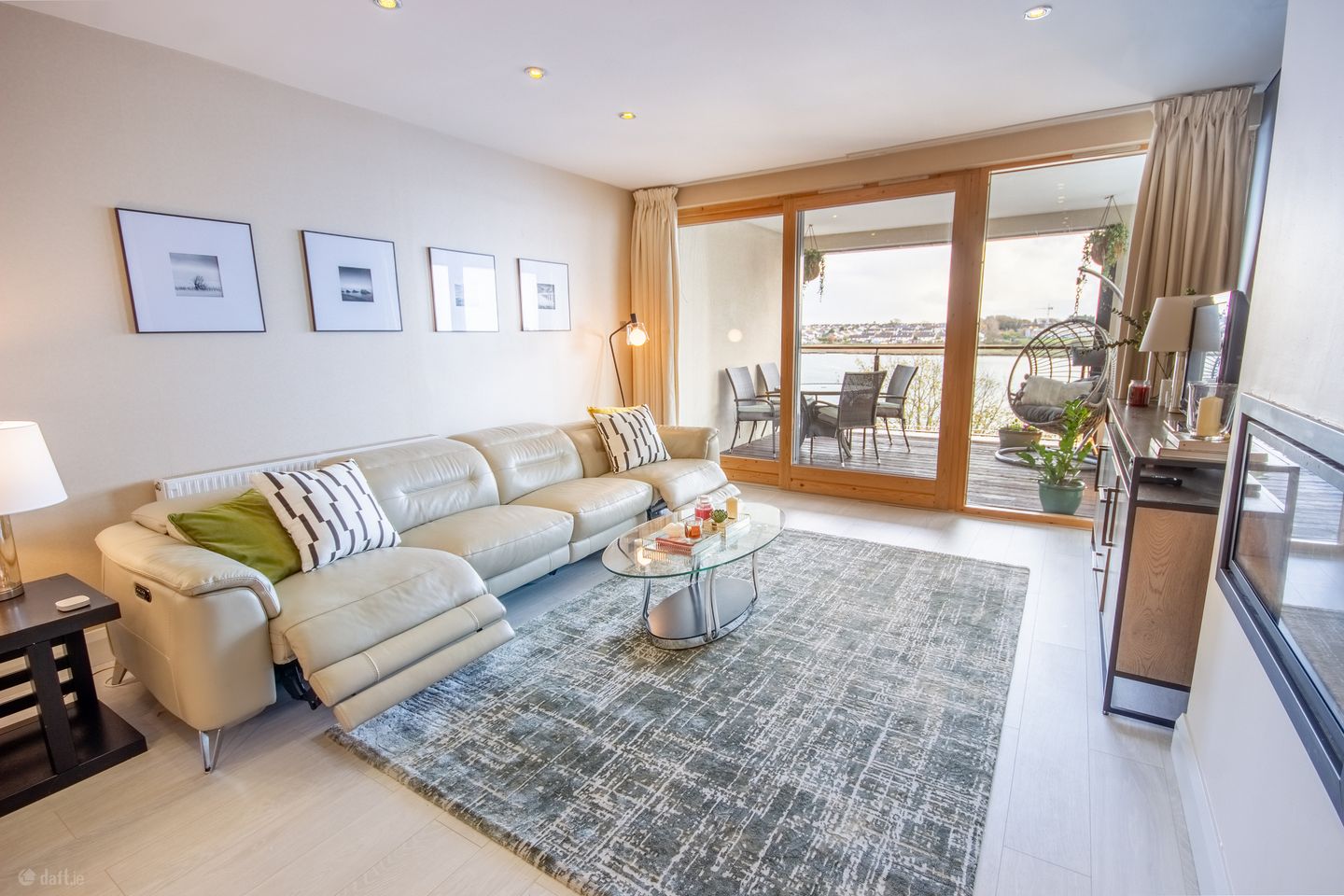 Luxury Apartment, Tobar Na Mban, Galway City Centre, Co. Galway