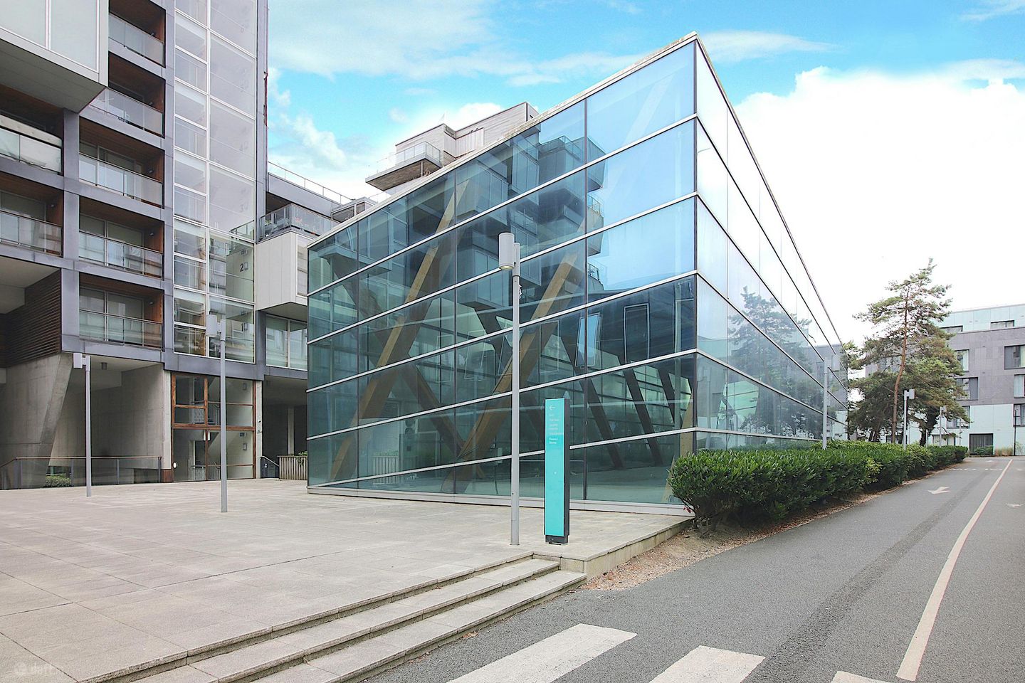 Specialist Building 4B, Elmpark Green, Dublin 4, D04XP26