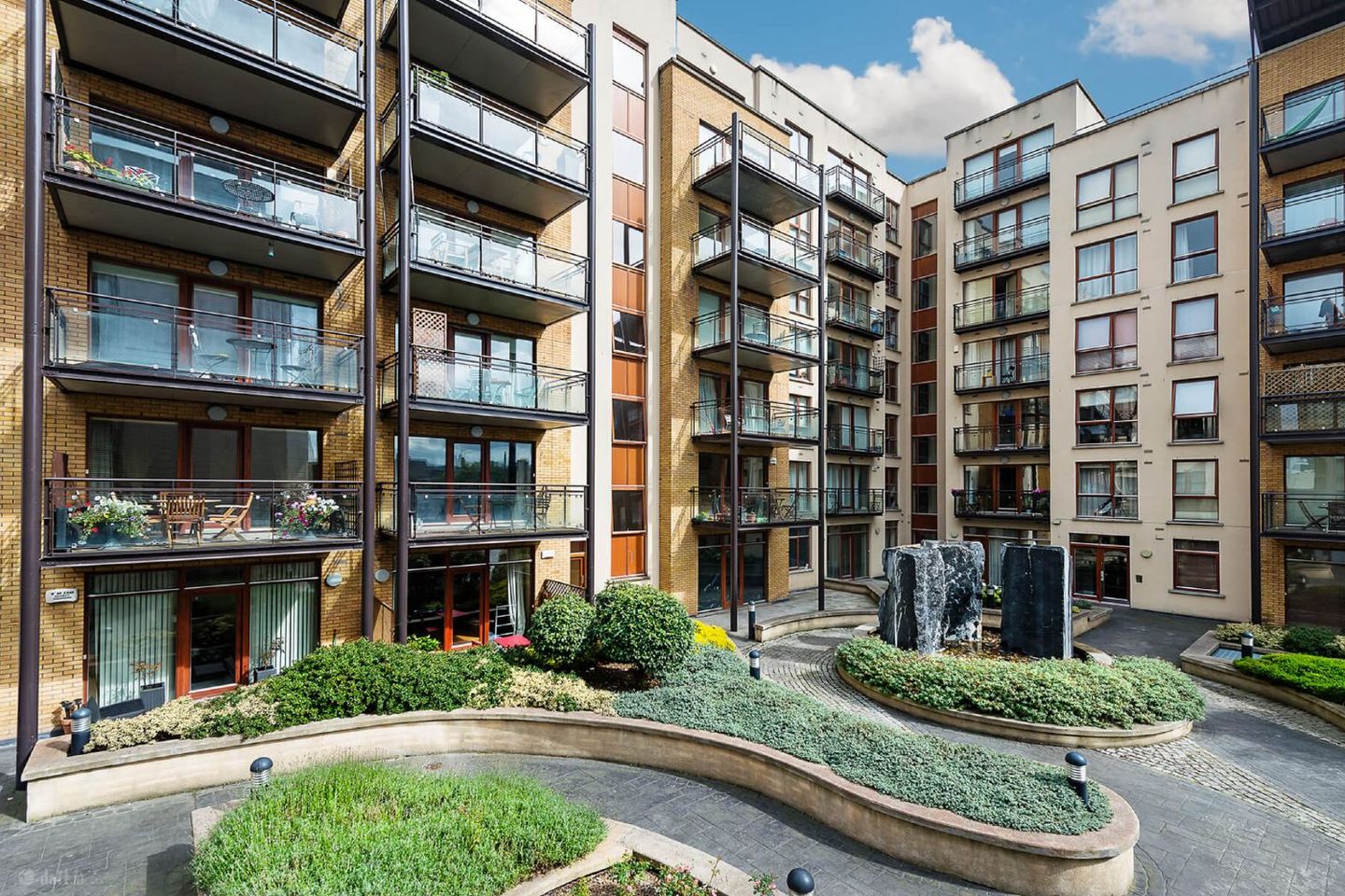 Castleforbes Square, IFSC, Dublin 1, D01VH99