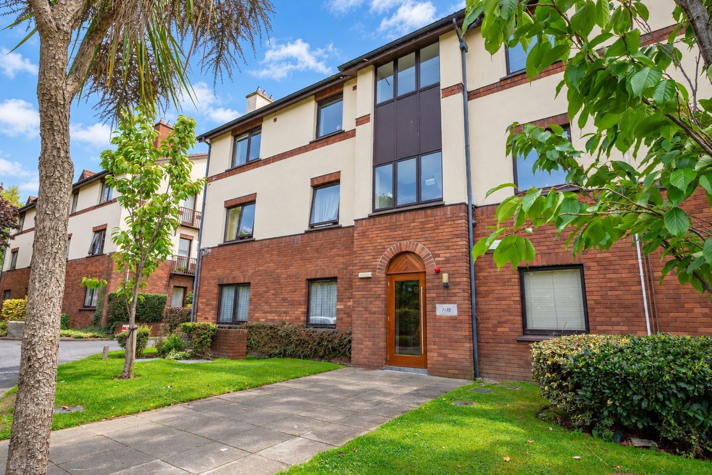 13 The Sycamores, Stradbrook Hill, Blackrock, Co. Dublin, A94H317