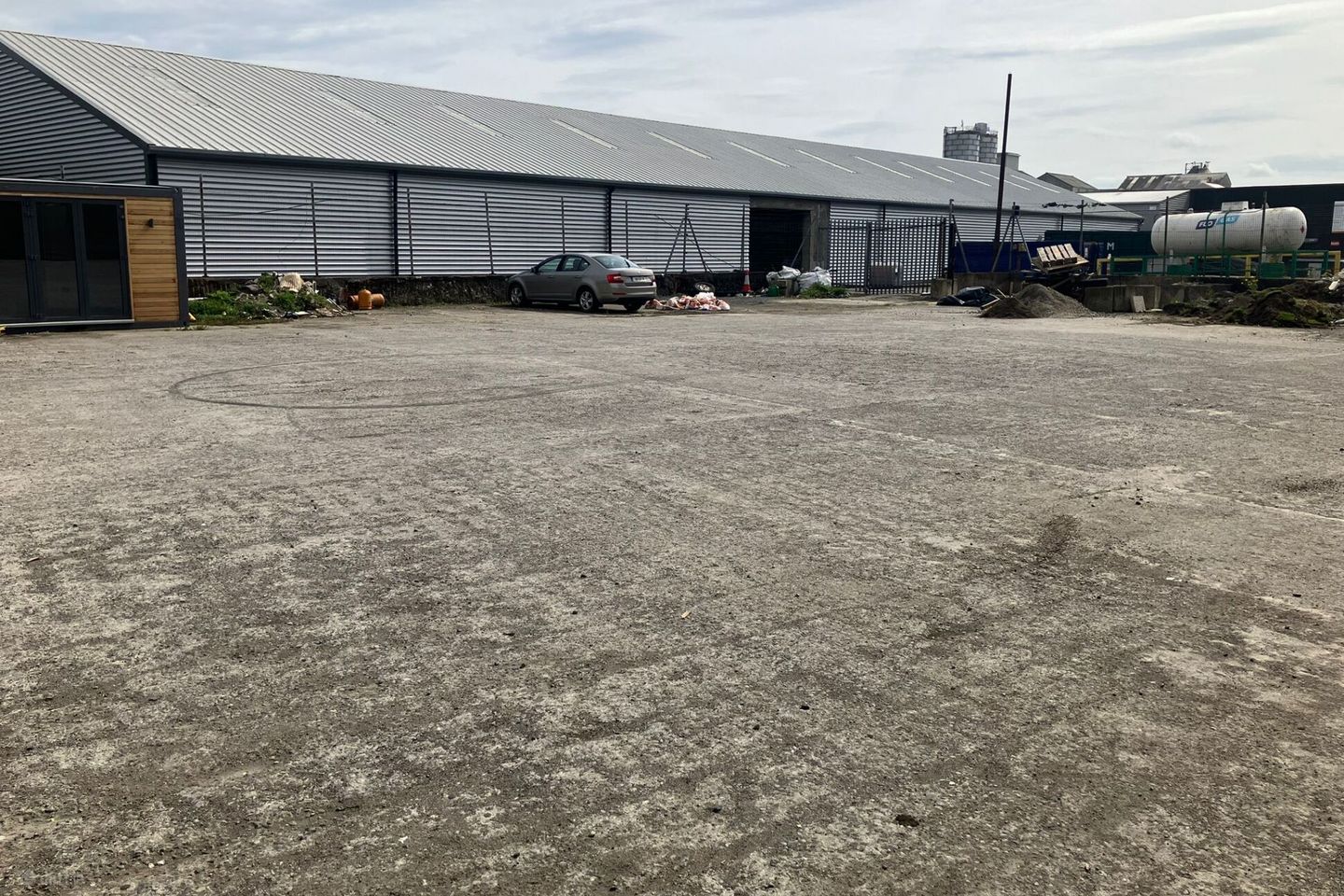 Unit G (Yard), The Maltings Business Park, Athy, Co. Kildare