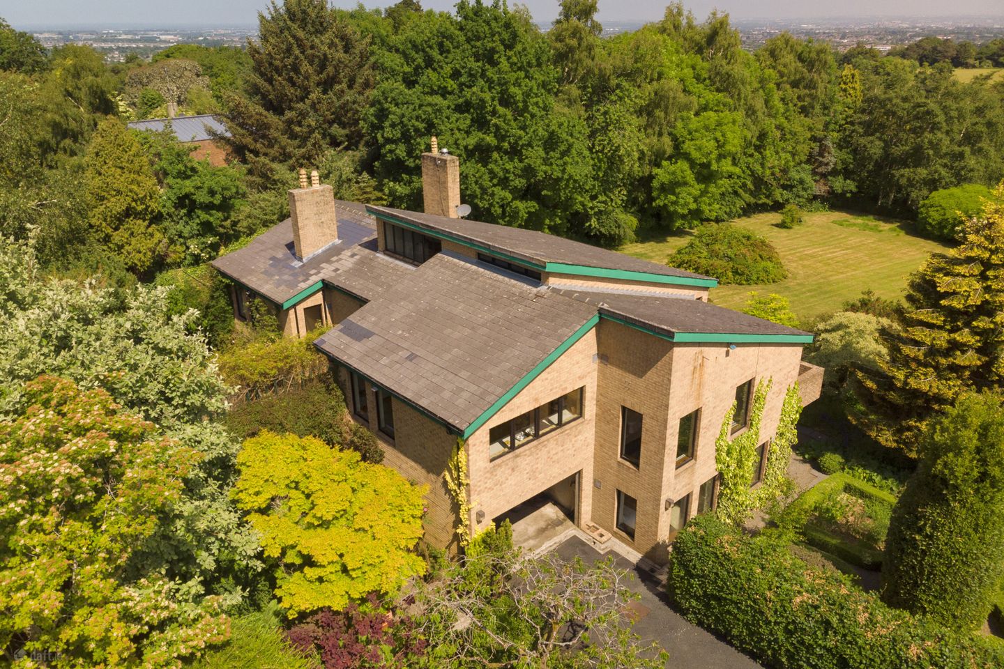 Ballinglen, Woodtown Way, Rathfarnham, Dublin 16, D16Y025