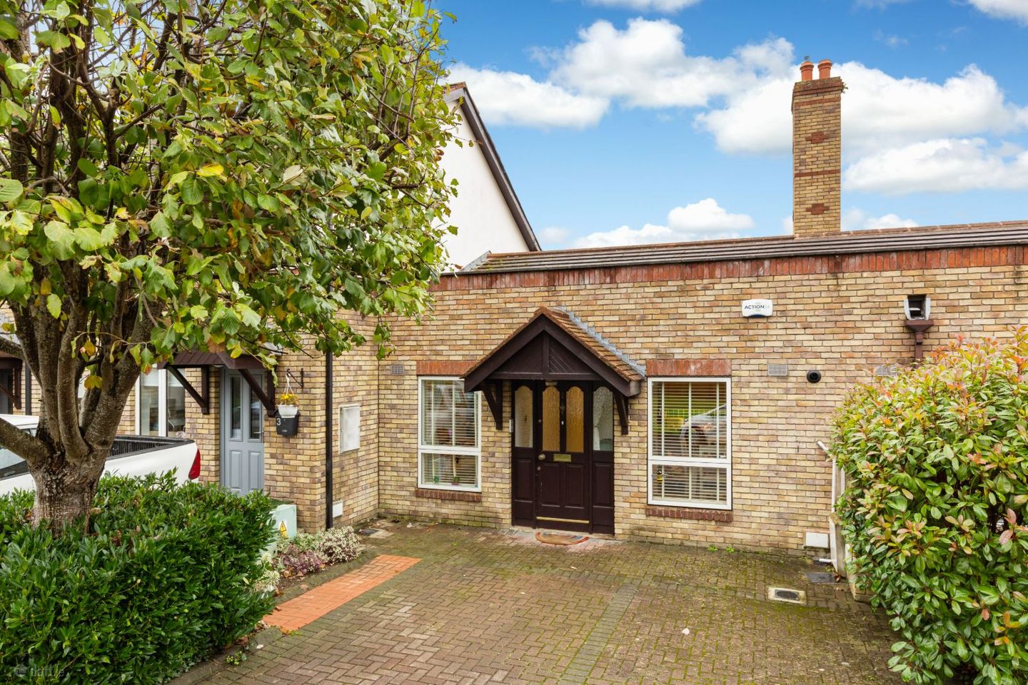 2 Merrion Strand, Sandymount, Dublin 4, D04T9P1