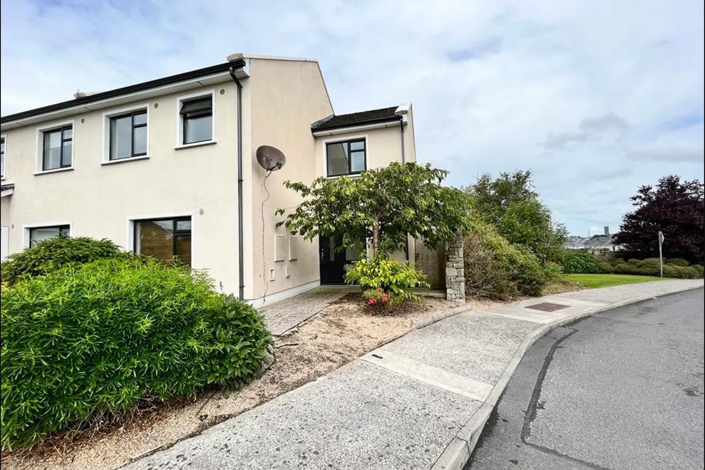 98 Country Meadows, Cloontooa, Tuam, Co. Galway, H54V624