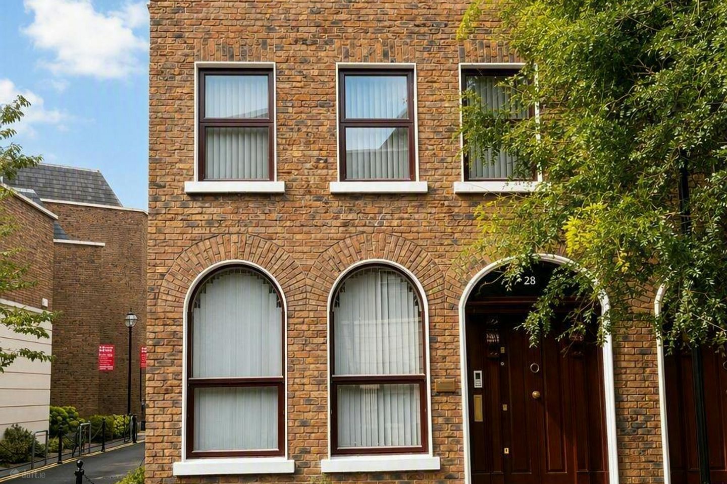 28 Windsor Place, Pembroke Street Lower, Dublin 2