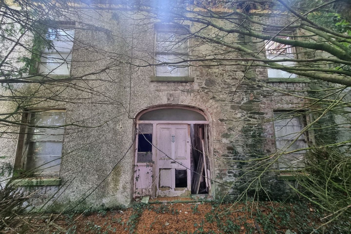 Derelict Georgian Dwelling, Clontibret, Co. Monaghan