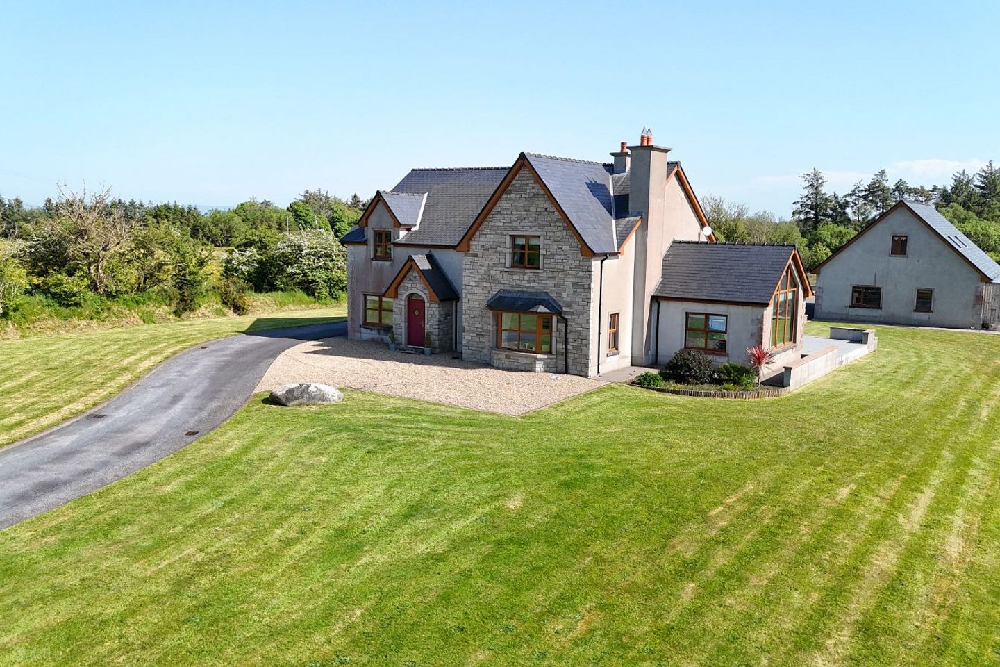 Garranard, Ballina, Co. Mayo, F26T2K1