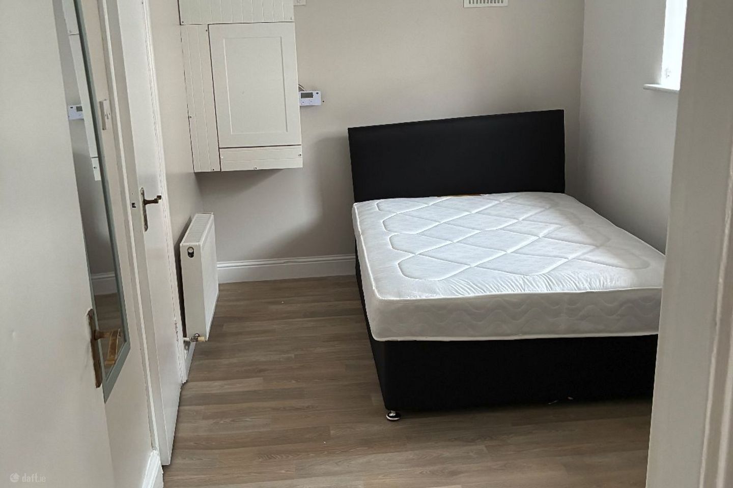 Apartment 8, Georges Court, Dublin 2