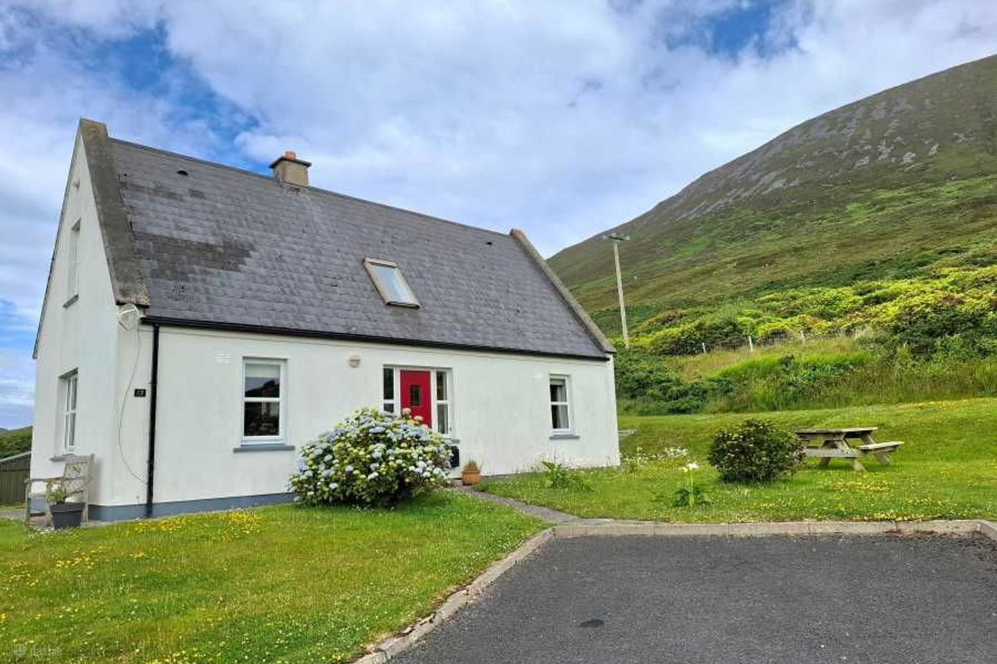 13 Baile Slievemore, Dugort, Achill, Co. Mayo, F28F798