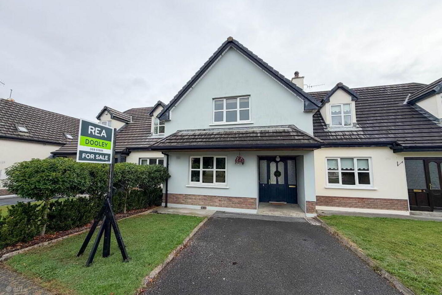 5 Woodfield Park, Newcastle West, Co. Limerick, V42TX43