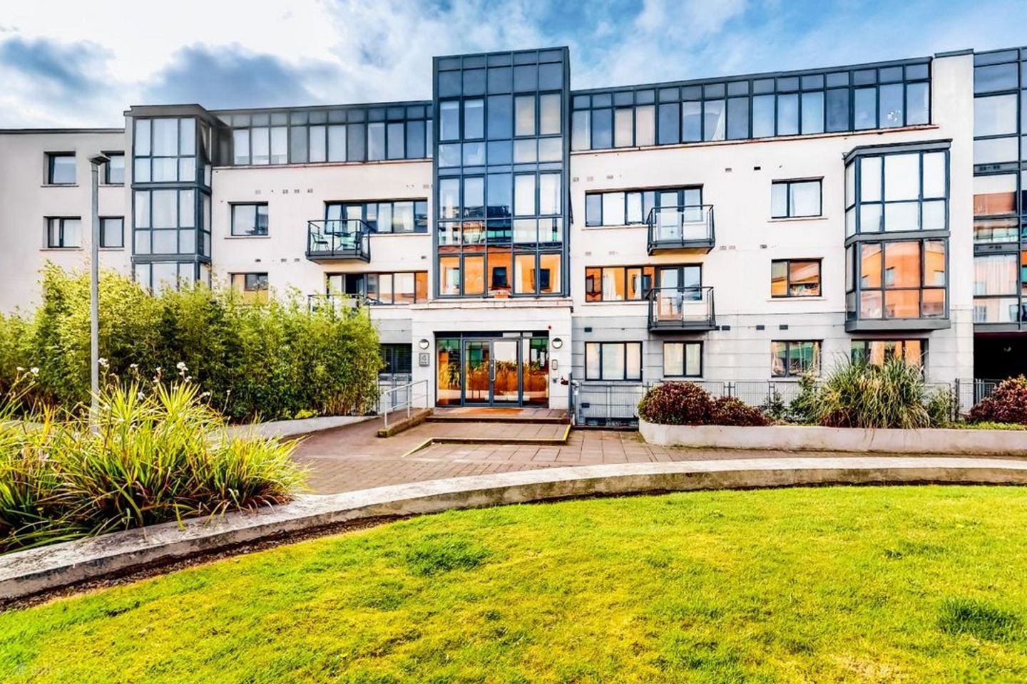 Apartment 126, Block 4, Parkgate Place, Kilmainham, Dublin 8, D08R584