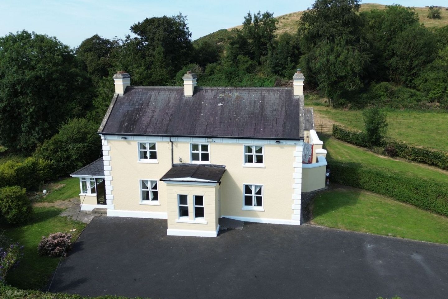 Parochial House, Kilteely, Kilteely, Co. Limerick, V94Y3V7