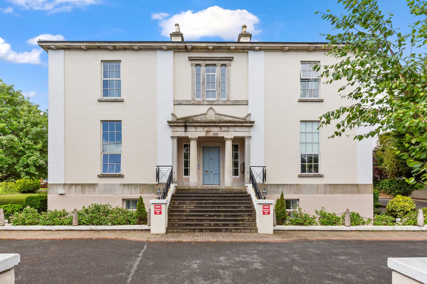 16 Roebuck Hall, The Palms, Ardilea, Clonskeagh Dublin 14, D14YD57