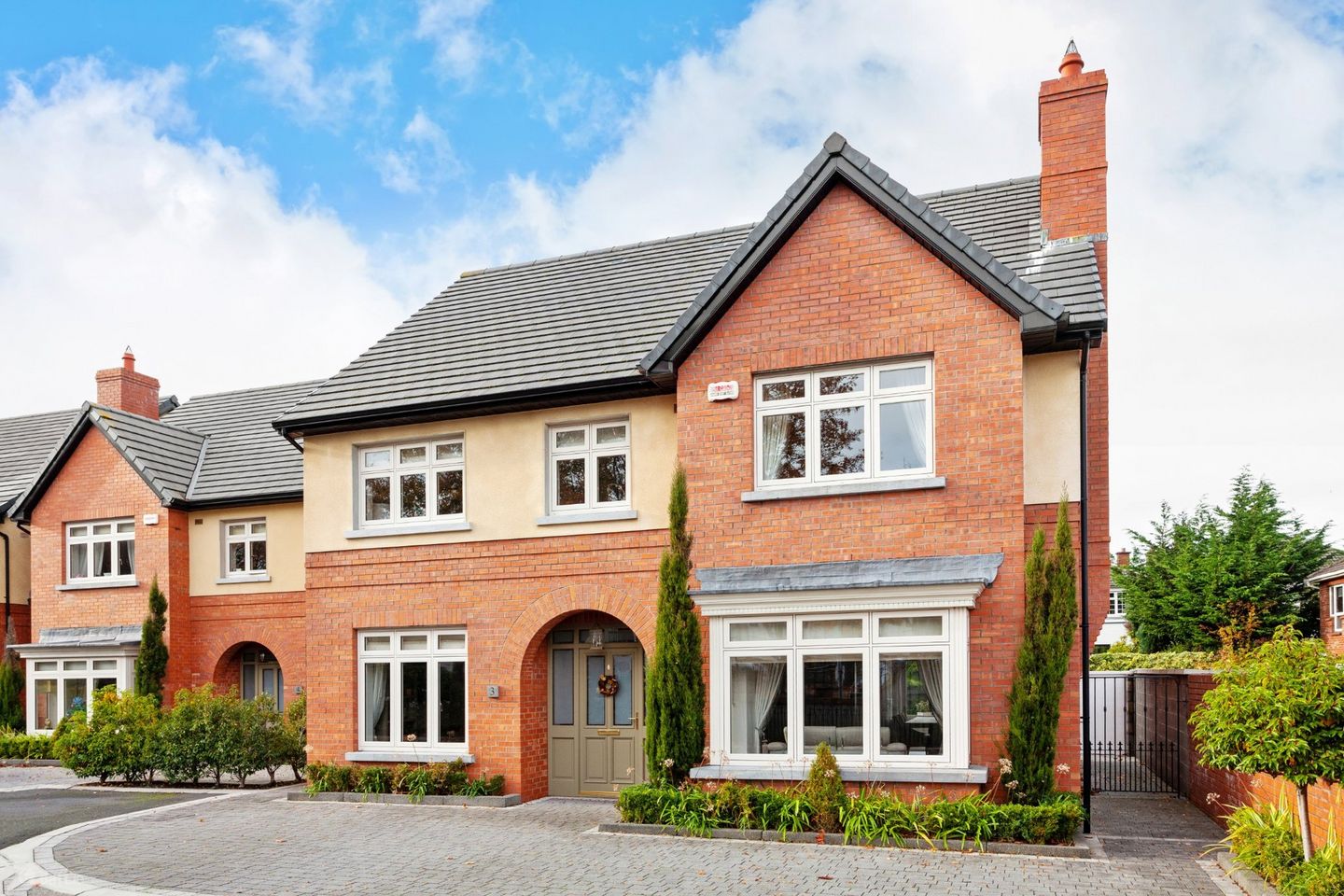 3 Brookwood, Castleknock, Dublin 15, D15X016