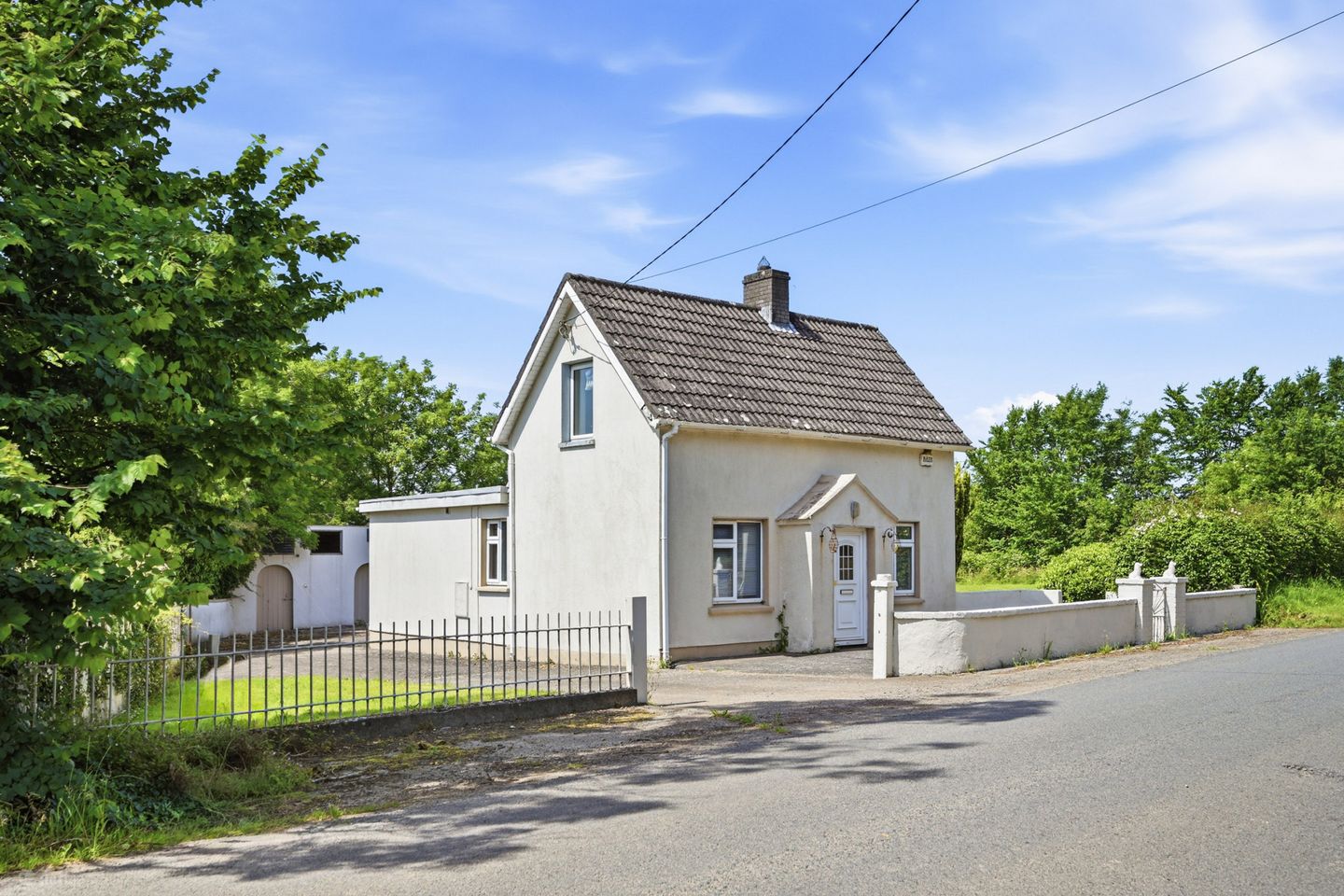 Monroe, Edermine, Enniscorthy, Co. Wexford, Y21NX52