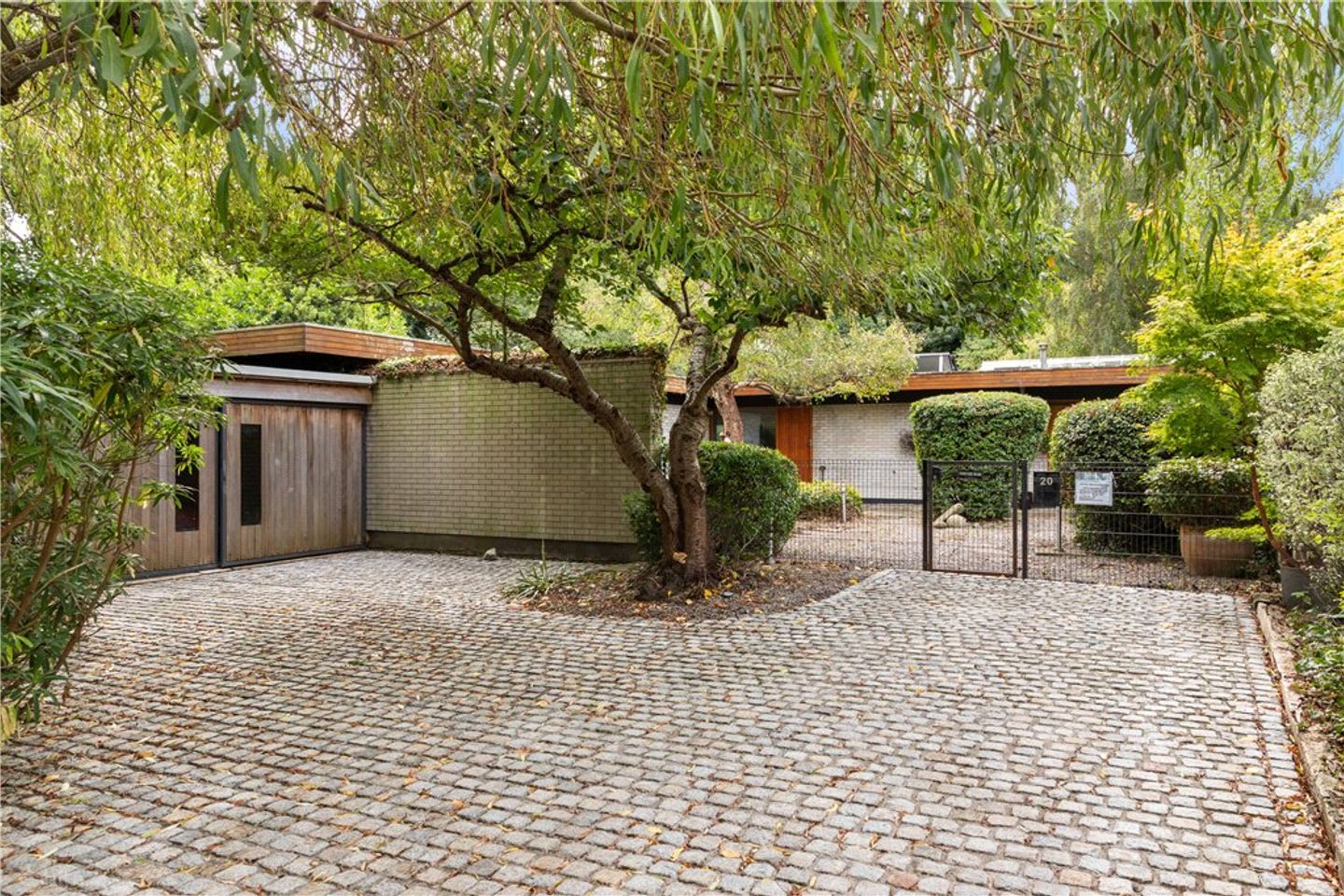 20 Booterstown Park, Booterstown, Co. Dublin, A94 N6C1