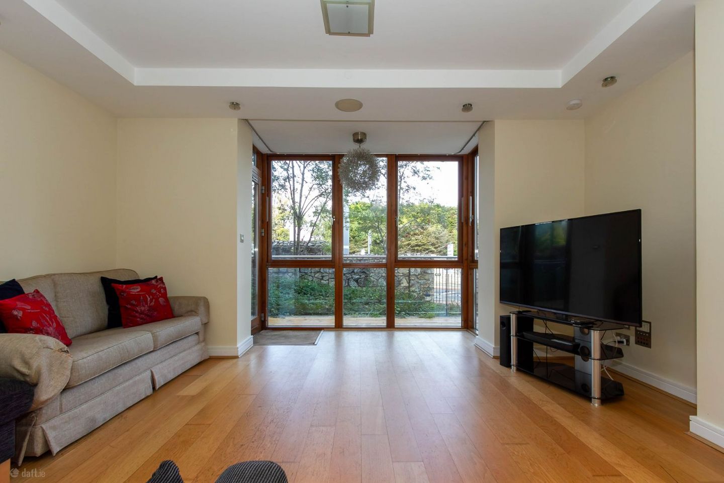 Apartment 7, Newpark, Newtownpark Avenue, Foxrock, Co. Dublin