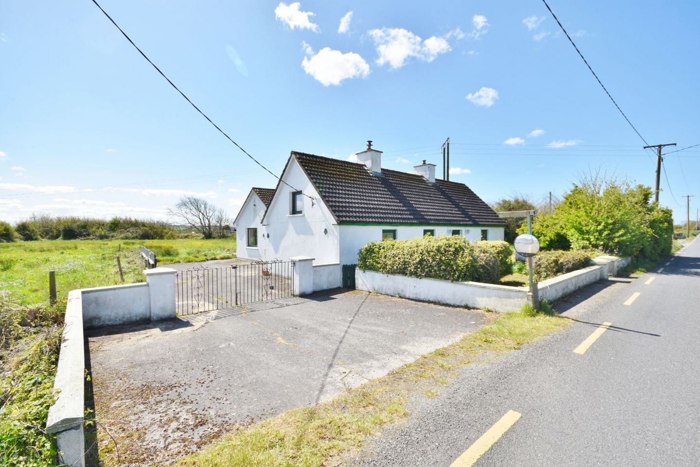 Shamrock House, Dunferris, Lisselton, Ballybunion, Co. Kerry, V31CK44