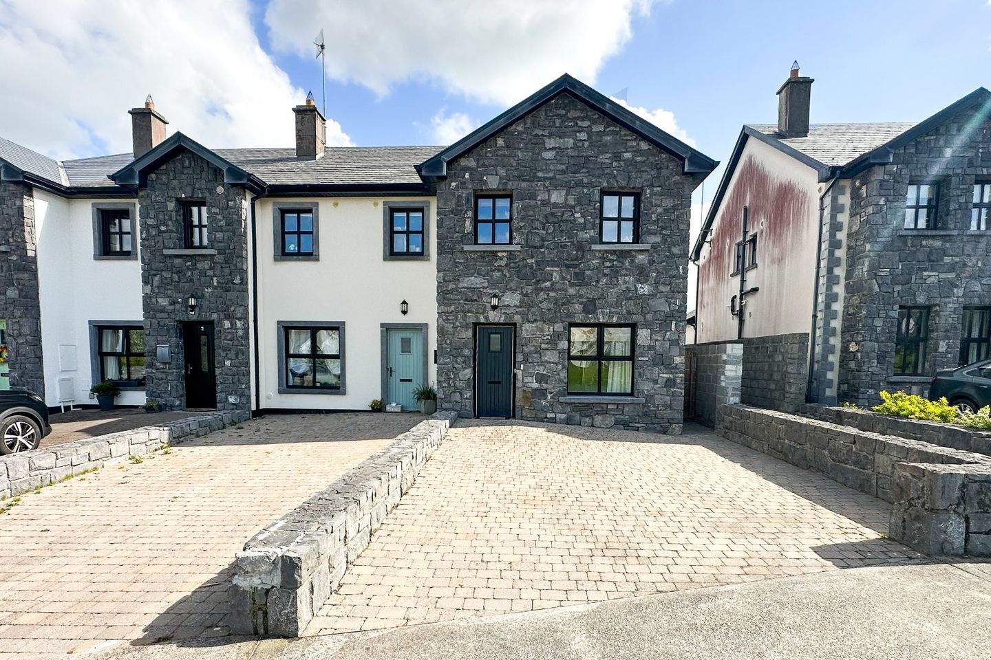 4 Oranhill Avenue, Oranhill, Oranmore, Co Galway, H91D6XR
