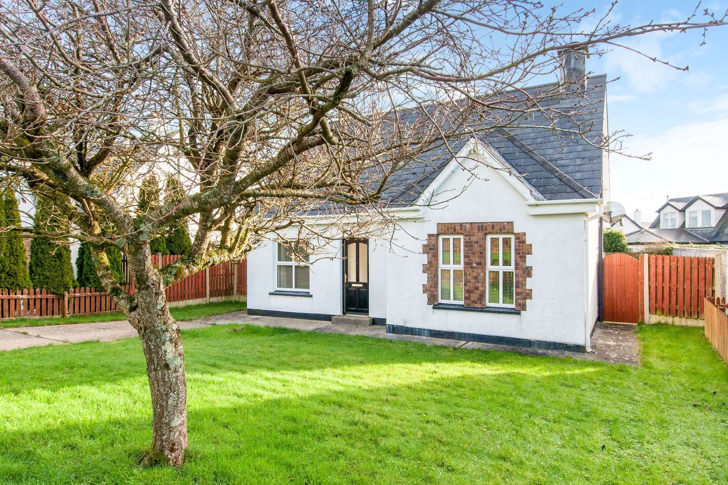 14 Seaview, Ardamine, Co. Wexford, Y25TX06 is for sale on Daft.ie