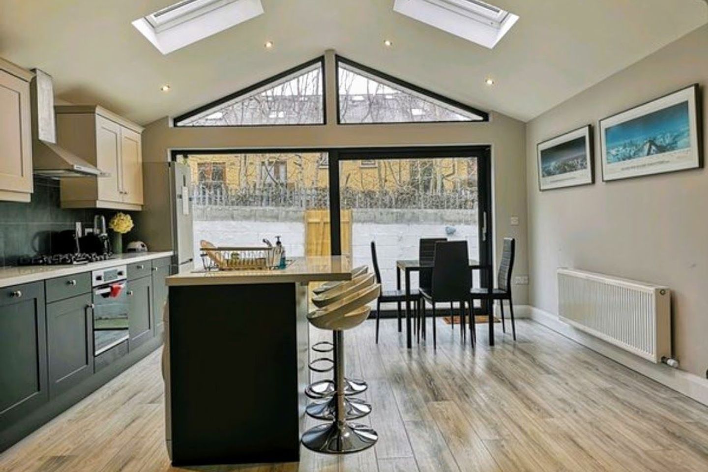 Saint Laurence Grove, Chapelizod, Dublin 20